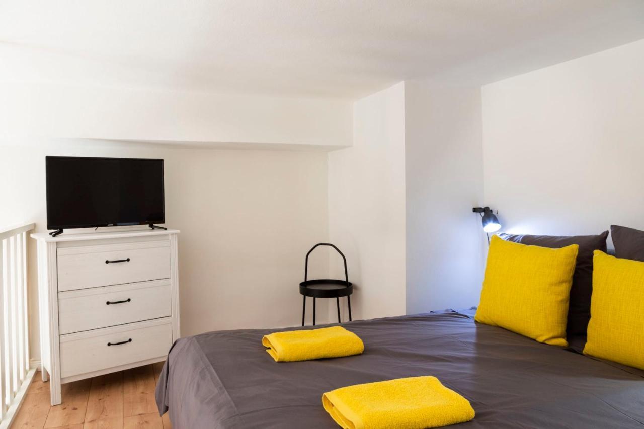 Homely Loft Style Apartment In Berlin Wilmersdorf Экстерьер фото